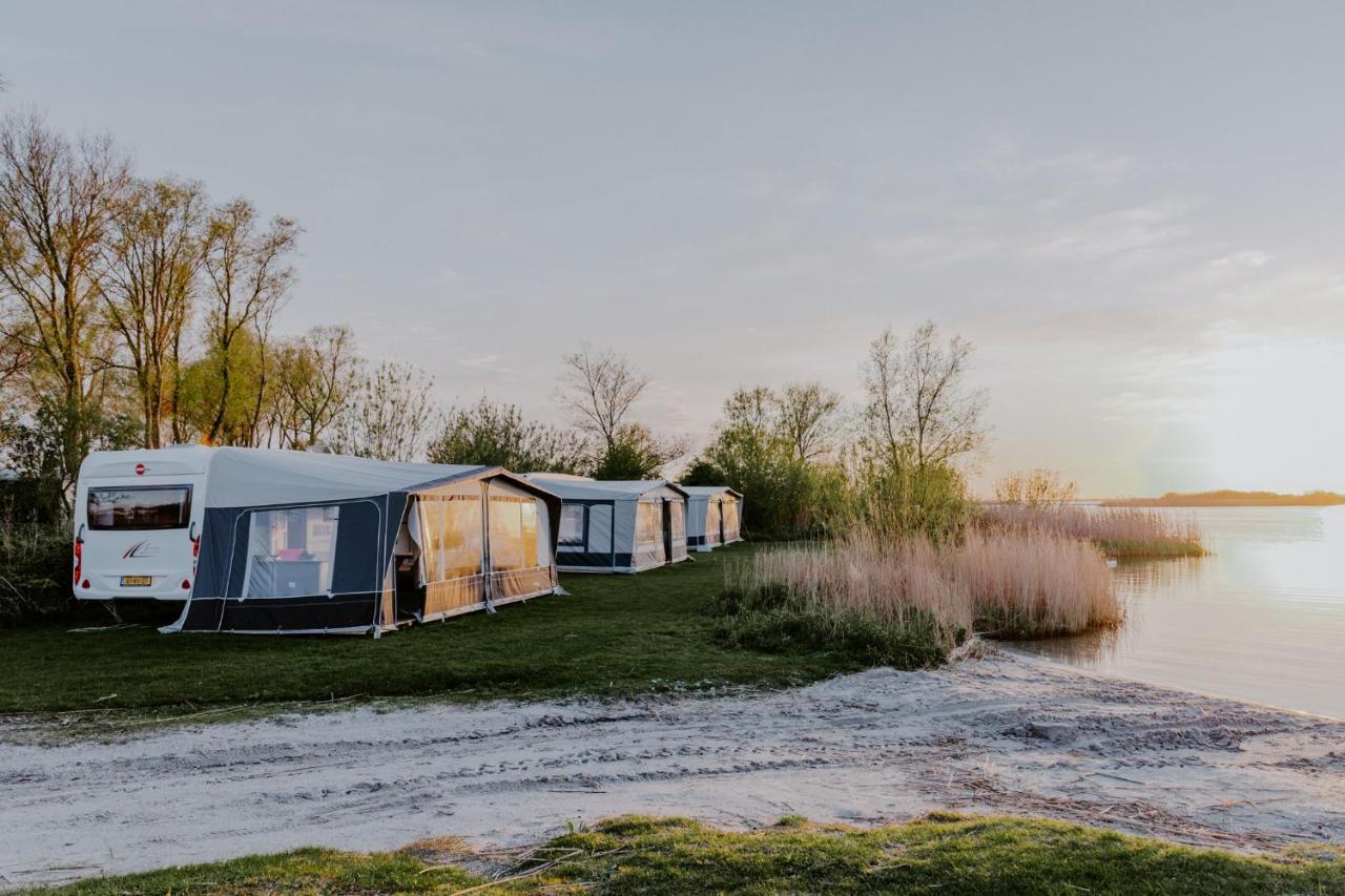 Holiday Caravan Holle Poarte Маккум Екстер'єр фото